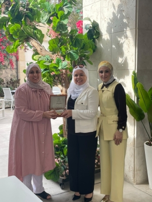 إيفاد صيدلانية من عمان العربية إلى جامعة University of Reading البريطانية المرموقة لنيل الدكتوراه في اليقظة الدوائية