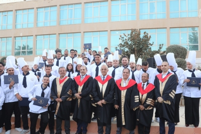 وزير السياحة والآثار يرعى حفل تخريج كلية عمون الجامعية التطبيقية
