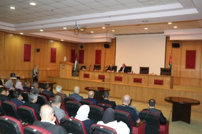 رئيس جامعة عمان العربية يزور دائرة الأحوال المدنية والجوازات ويفتتح ملتقى المهارات الرقمية لتطوير كفاءات الموظفين
