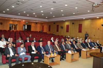 رئيس جامعة عمان العربية يزور دائرة الأحوال المدنية والجوازات ويفتتح ملتقى المهارات الرقمية لتطوير كفاءات الموظفين