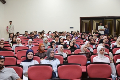 كلية الصيدلة في جامعة الزيتونة الأردنية تنظّم لقاءً ترحيبيًا بالطلبة الجدد للعام الجامعي 2026/2027