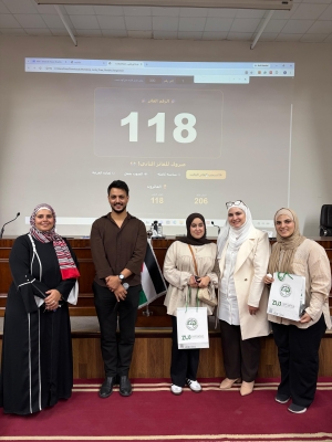 لجنة التدريب في كلية الصيدلة بجامعة الزيتونة الأردنية تنظّم لقاءً تعريفيًا لطلبة التدريب الصيدلاني (1)