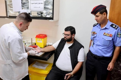 الأمن ينظّم حملة للتبرع بالدم دعماً لمصابي جريمة الكرك الارهابية