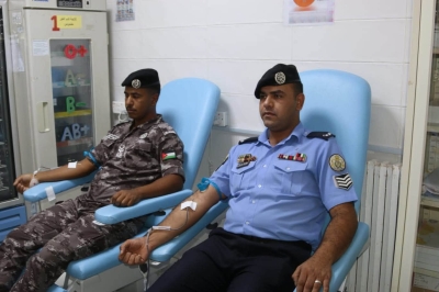 الأمن ينظّم حملة للتبرع بالدم دعماً لمصابي جريمة الكرك الارهابية