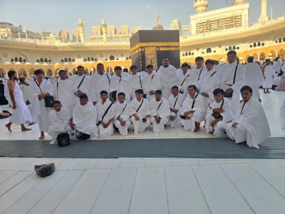 كلية الشريعة في جامعة عمان العربية تنظّم رحلة عمرة للطلبة الوافدين من كمبوديا ضمن برنامج (على بصيرة)