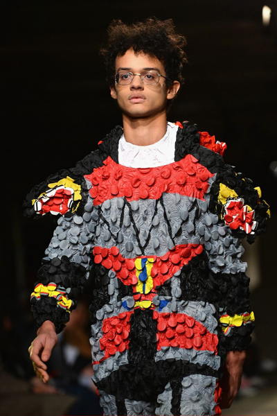 آخر صيحات الموضة الرجالية !! -صور