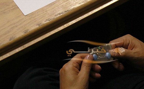 مقويات جنسية في مجلس النواب - صور