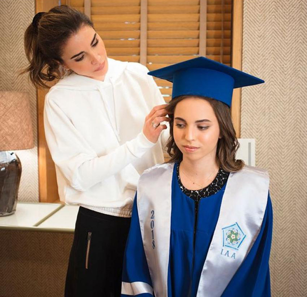 تخريج الاميرة سلمى من مدرسة الملكة رانيا -صور