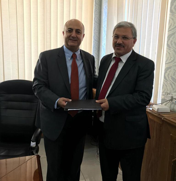 (لافارج) تَحصُل على رخصة لتوليد 15 ميجاواط من الطاقة الشمسية