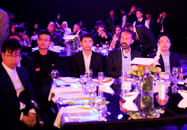 هواوي الأردن تحتفل بوصول السلسلة الثورية Mate 20