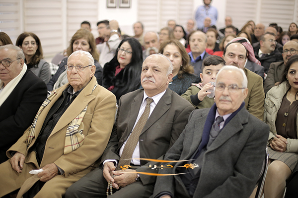 إضاءة شجرة الميلاد في جمعية الهلسة