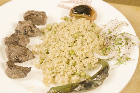 مطعم أردني يقدم لحوم الغزال