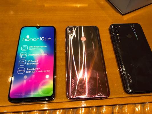 (HONOR 10 Lite) بأسعار تفضيلية في الأردن