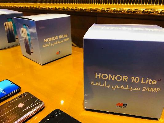 (HONOR 10 Lite) بأسعار تفضيلية في الأردن
