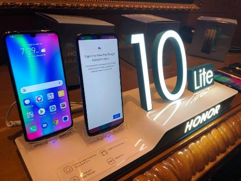 (HONOR 10 Lite) بأسعار تفضيلية في الأردن