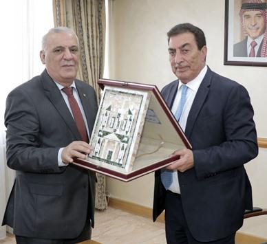 الطراونة الأردن لم يتورط في الحرب السورية