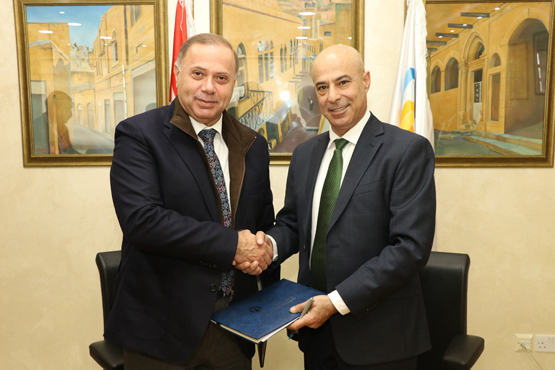 اتفاقية تأمين صحي لأسرة عمان العربية