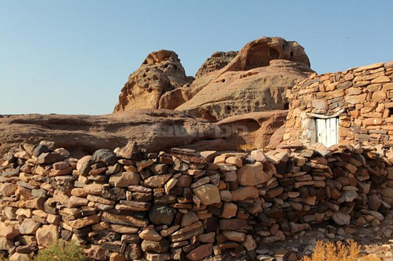 زيارة اليهود لمقام هارون لم تكن الاولى - صور