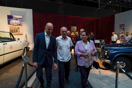 متحف السيارات الملكي يستضيف (عشرون عاماً ملكياً)