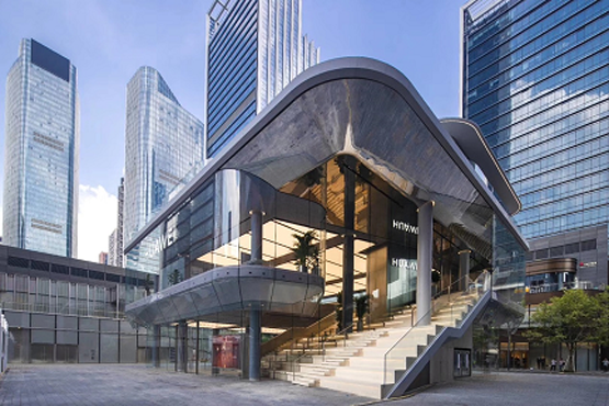 افتتاح أول متجر رئيسي عالمي لشركة هواوي في شنزن