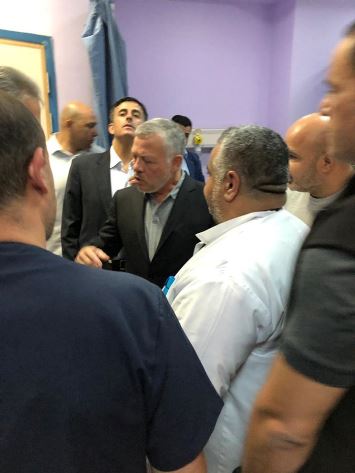 الملك يفاجئ أطباء مستشفى التوتنجي