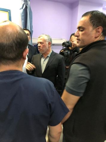 الملك يفاجئ أطباء مستشفى التوتنجي