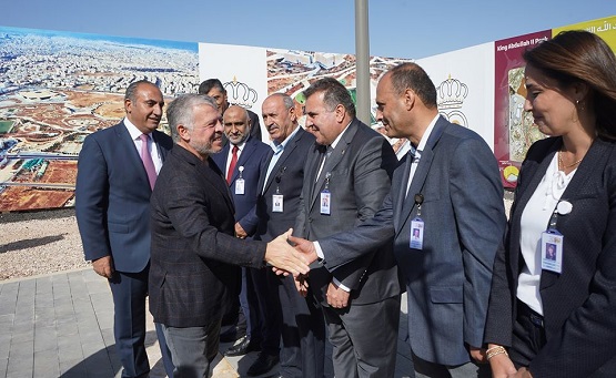 الملك يفتتح حدائق الملك عبدالله الثاني