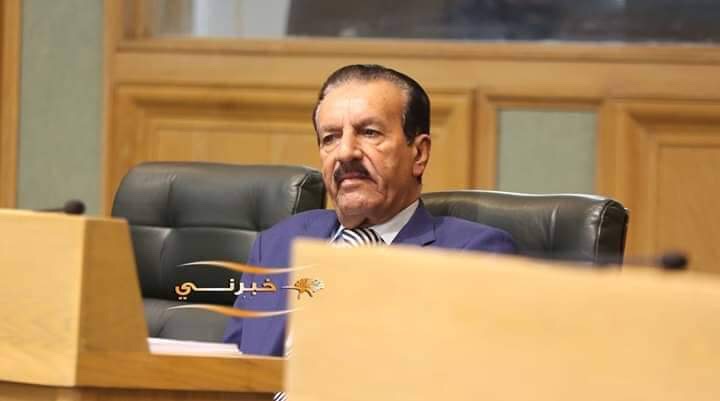 الرزاز: لا شيء يوضع بالأدراج - صور