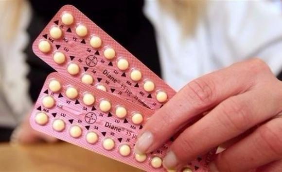 ما المخاطر التي يمكن أن تتسببها حبوب منع الحمل