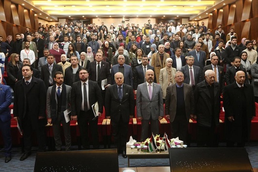 السفير العراقي يزور جامعة البترا