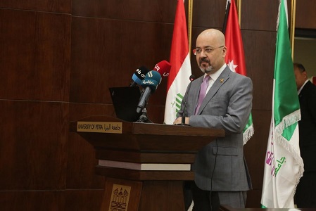 السفير العراقي يزور جامعة البترا