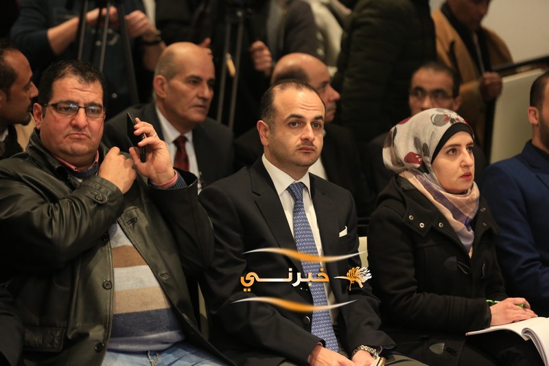 الصباح يدشن مصفاة بترول بالأردن