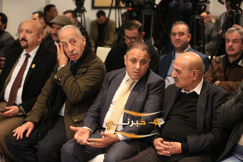 الصباح يدشن مصفاة بترول بالأردن