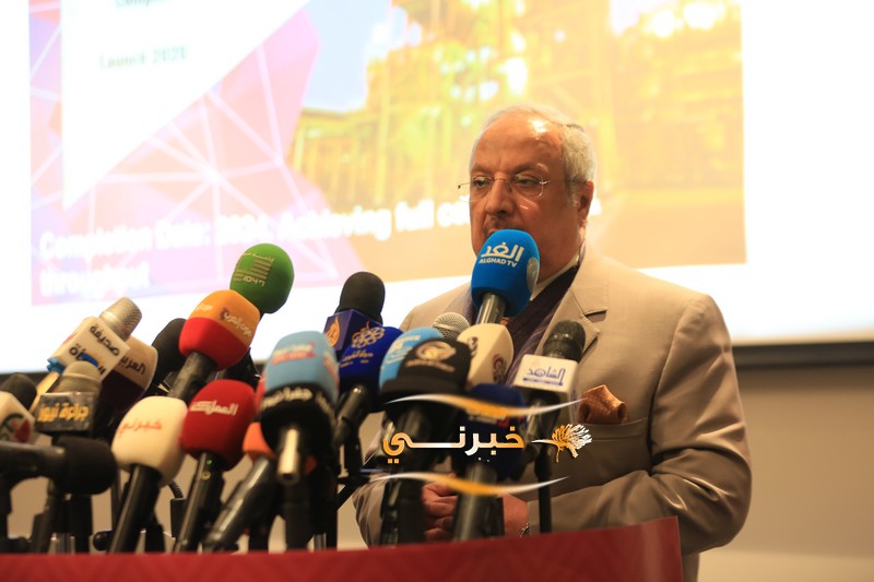 الصباح يدشن مصفاة بترول بالأردن