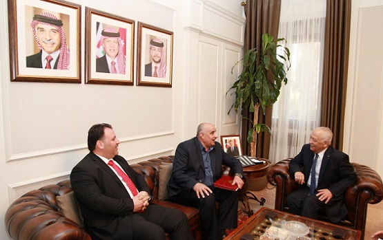 العيسوي يعقد عدة لقاءات