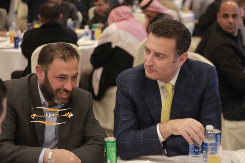 العوايشة يولم بمناسبة زفاف ابنه -  صور