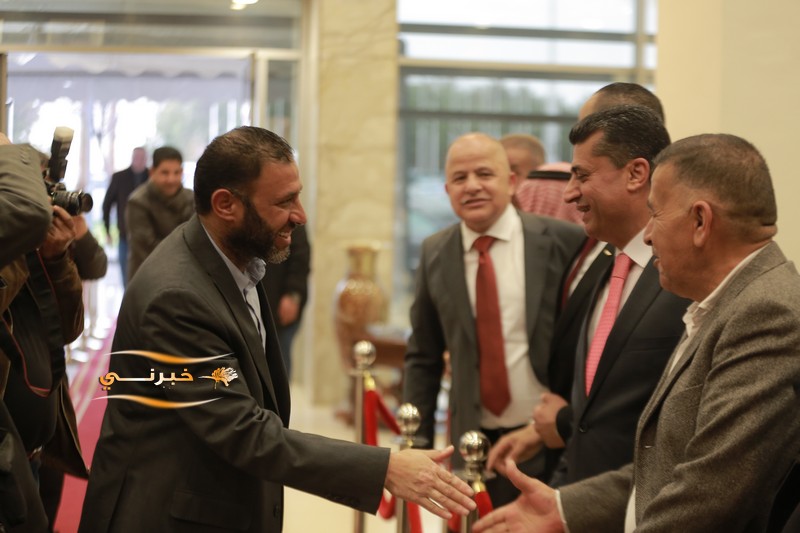 العوايشة يولم بمناسبة زفاف ابنه -  صور