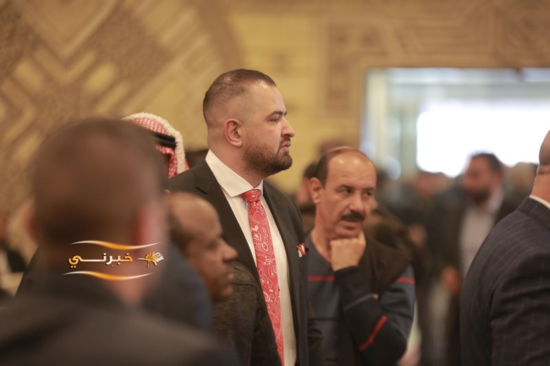 العوايشة يولم بمناسبة زفاف ابنه -  صور