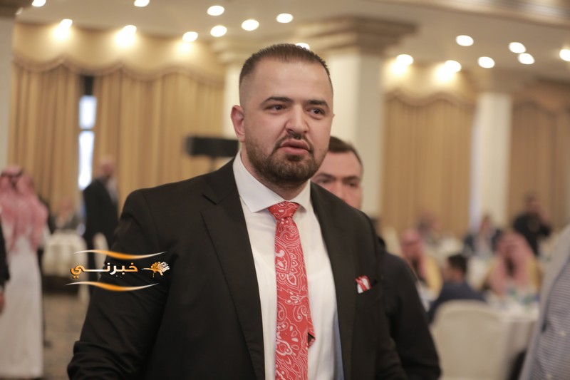 العوايشة يولم بمناسبة زفاف ابنه -  صور