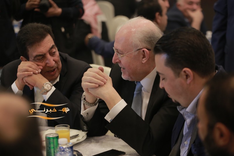 العوايشة يولم بمناسبة زفاف ابنه -  صور