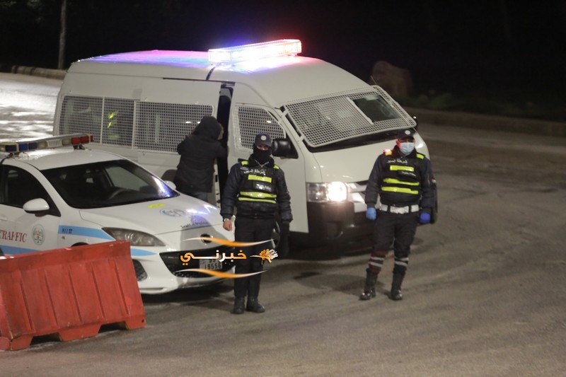 الجيش يغلق عمان والمحافظات - صور