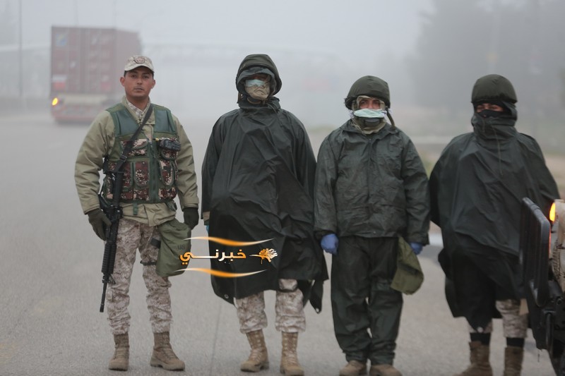 الجيش يغلق عمان والمحافظات - صور