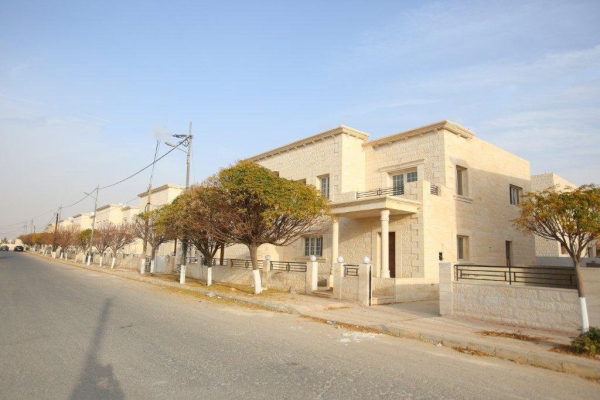 فينيكس القابضة تطلق حملة خصومات على اسعار فلل الجاردنز السكنية بالزرقاء