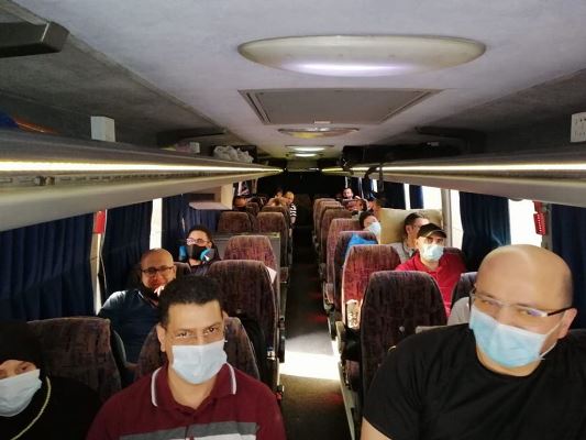 ‏وصول أولى حافلات الأردنيين العائدين من ⁧‫السعودية