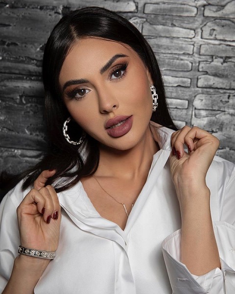 تغير كامل بملامح مريم حسين - صورة 