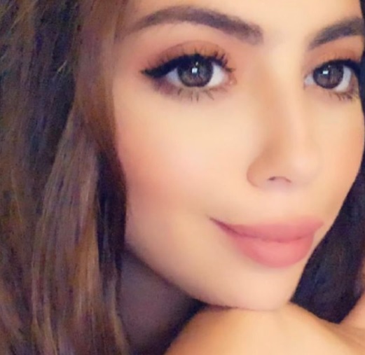 دارين البايض تدافع عن نفسها بعد خلع الحجاب -صورة