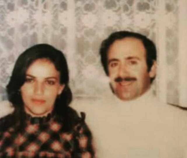 تفاعل واسع على صورة والدة تيم حسن