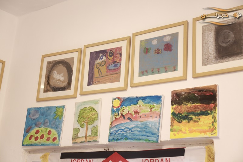 أورنج الأردن تدعم معرضاً لأعمال الطلبة المكفوفين وذوي الإعاقة البصرية