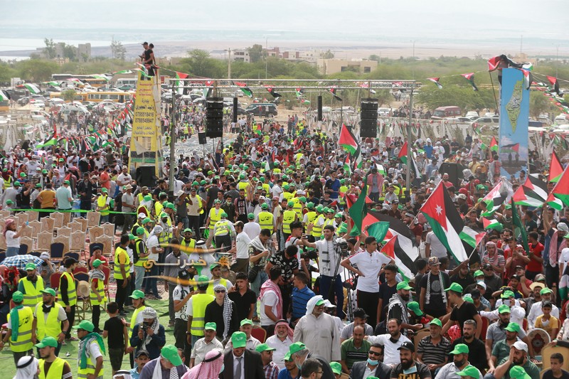 مهرجان بالبحر الميت احتفاء بنصر غزة والقدس