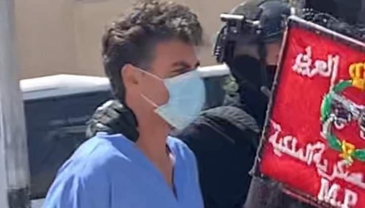 الشريف حسن بالبدلة الزرقاء - صور